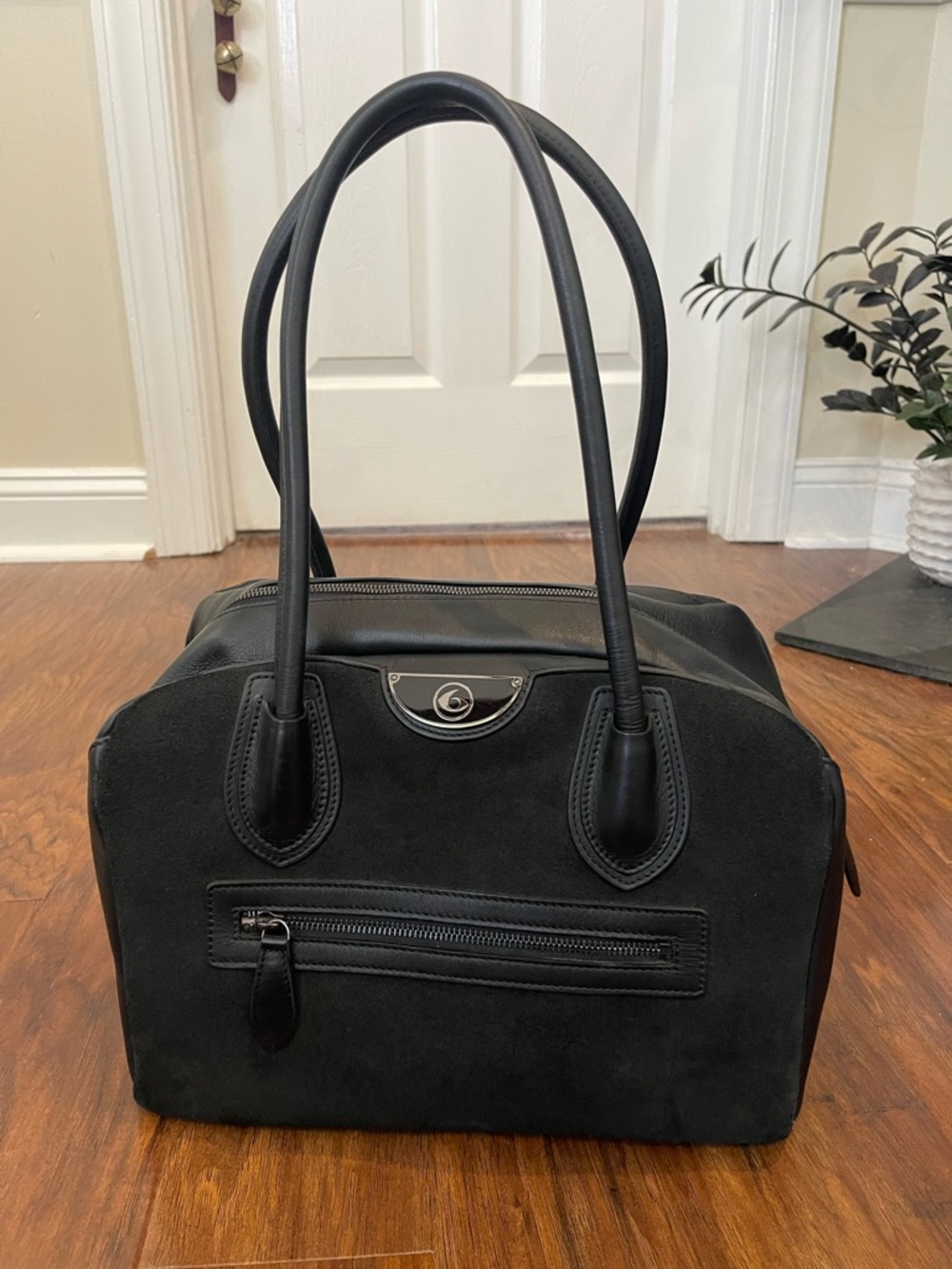 6 Pack Fitness Black Leather Vixen Elite Bowler Bag - No Containers